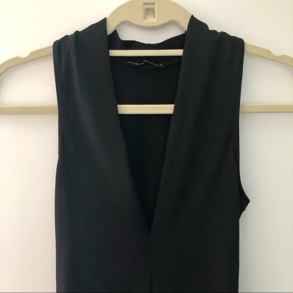 🔥 Zara Deep V Black Bodysuit 🔥 - Picture 2 of 4